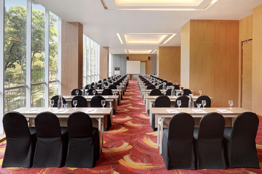 Mercure Bandung Nexa Supratman Eksteriør bilde