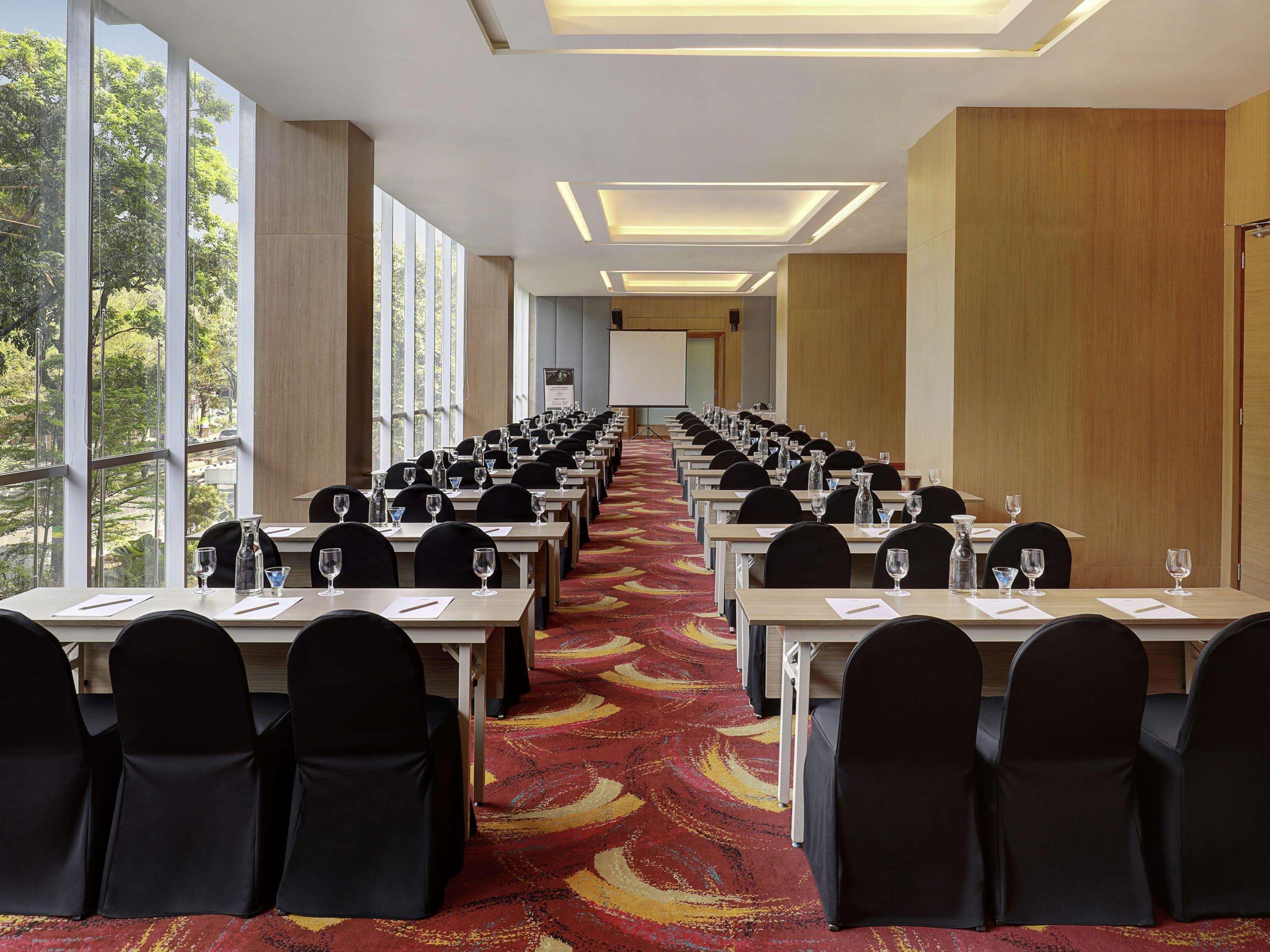Mercure Bandung Nexa Supratman Eksteriør bilde